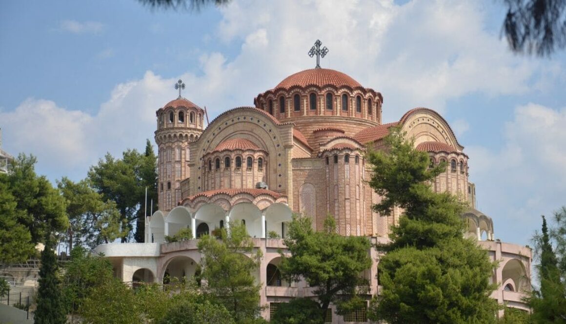 church-2058392_1920